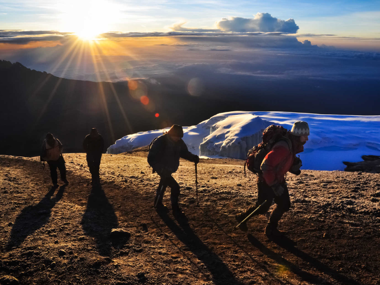 kilimanjaro-altitude-sickness-7